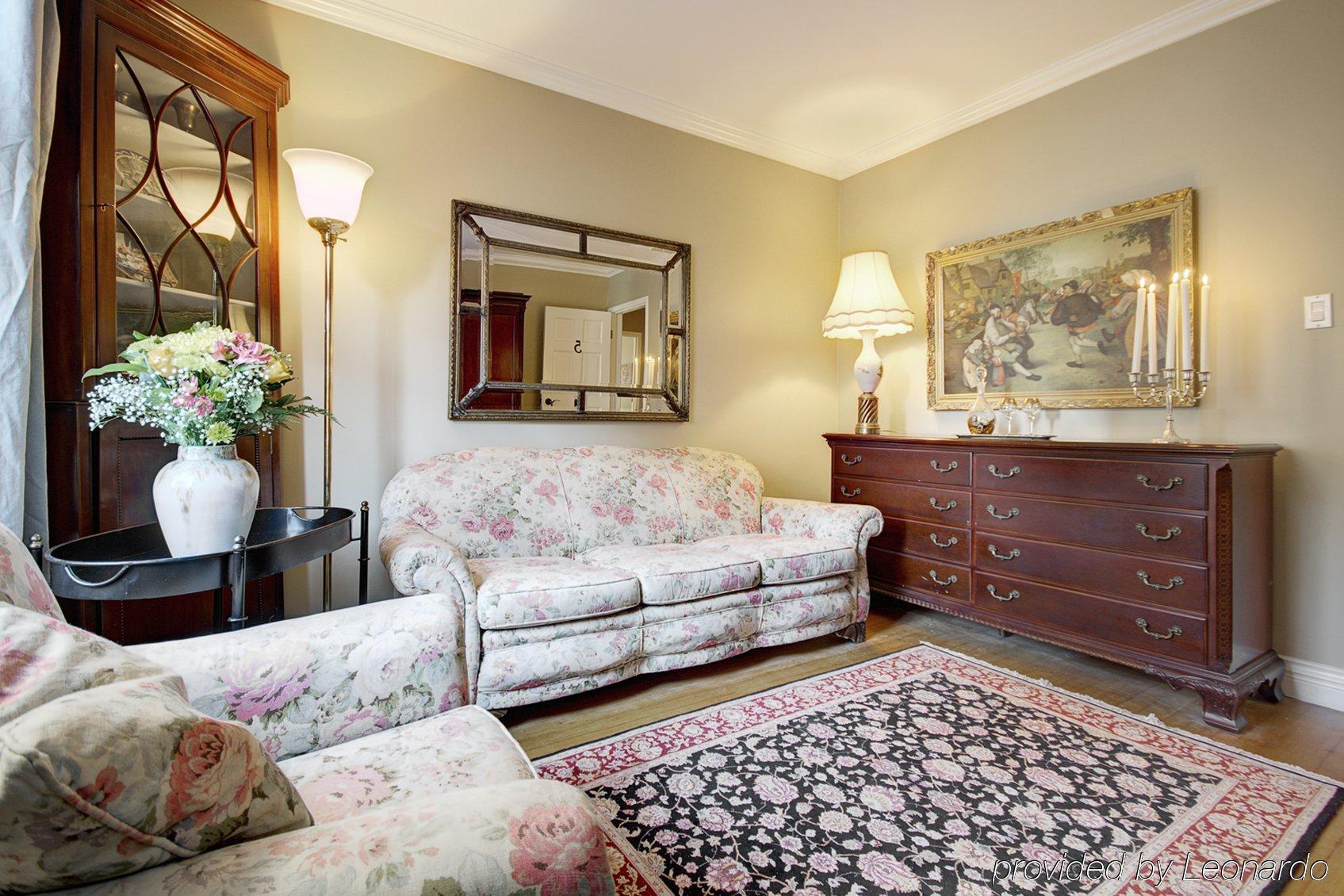 The English Bay Inn Langley Dış mekan fotoğraf